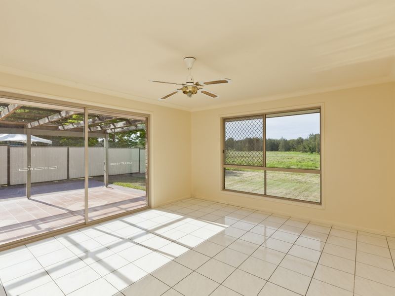 77 Chisholm Road, Carrara QLD 4211