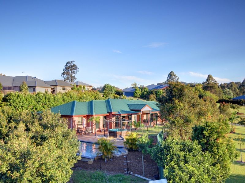 2 Pasture Place, Mount Nathan QLD 4211