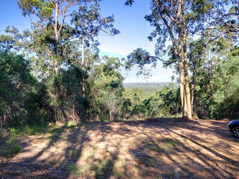 102 Arunta Drive, Mount Nathan QLD 4211