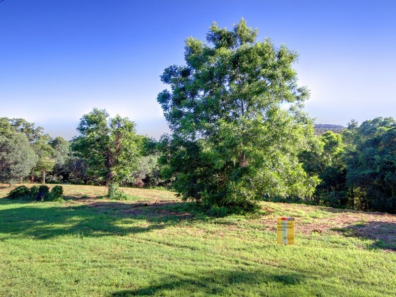 102 Arunta Drive, Mount Nathan QLD 4211