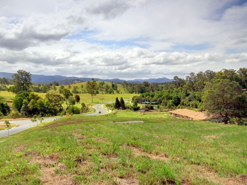 4 Bush Knoll Place, Mount Nathan QLD 4211