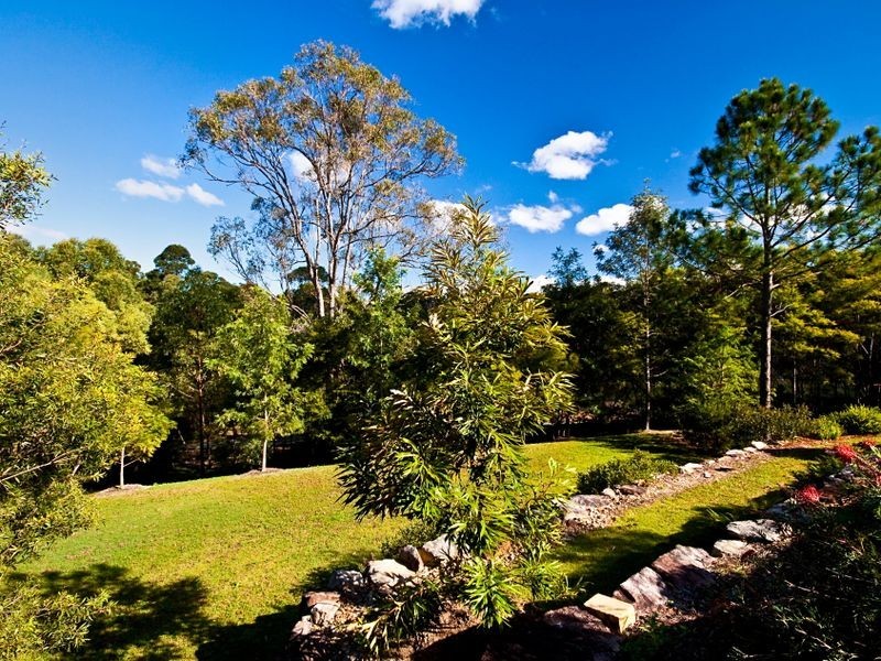 29 Lawnhill Drive, Nerang QLD 4211