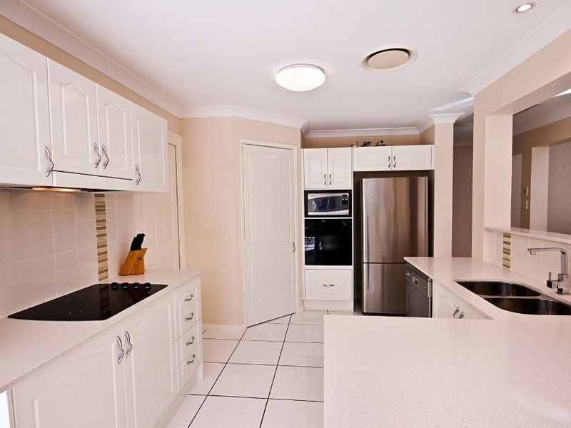 29 Lawnhill Drive, Nerang QLD 4211