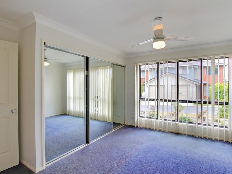 89/31 Archipelago Street, Pacific Pines QLD 4211