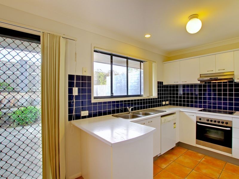 89/31 Archipelago Street, Pacific Pines QLD 4211