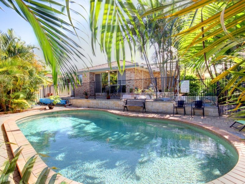 8 Aurora Crescent, Worongary QLD 4213