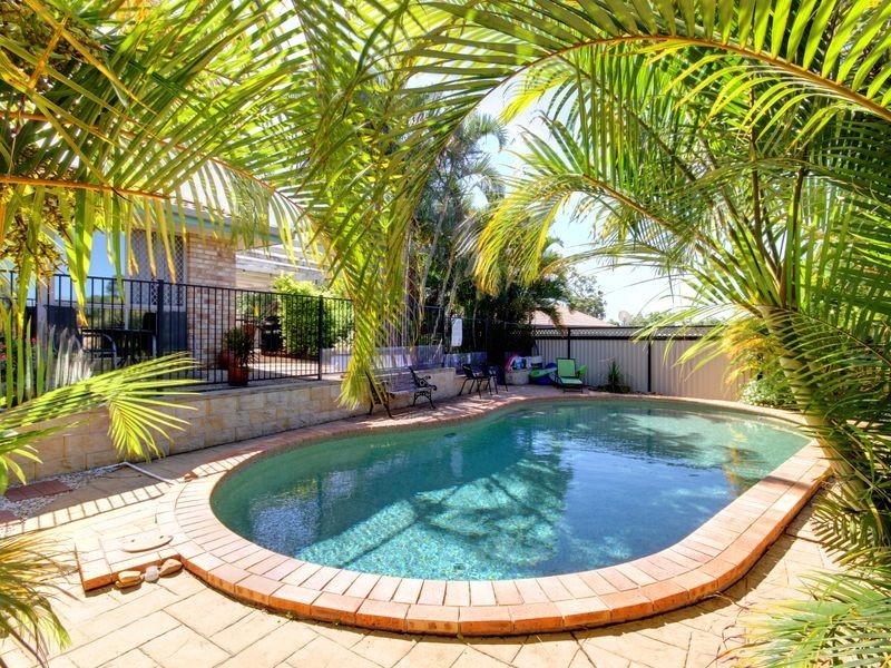 8 Aurora Crescent, Worongary QLD 4213