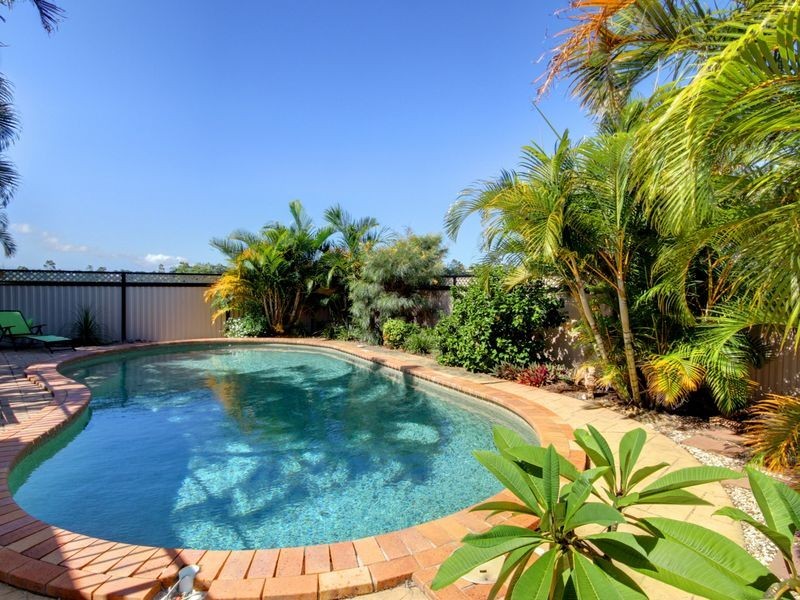 8 Aurora Crescent, Worongary QLD 4213