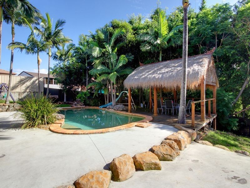 4 Jindabyne Court, Highland Park QLD 4211