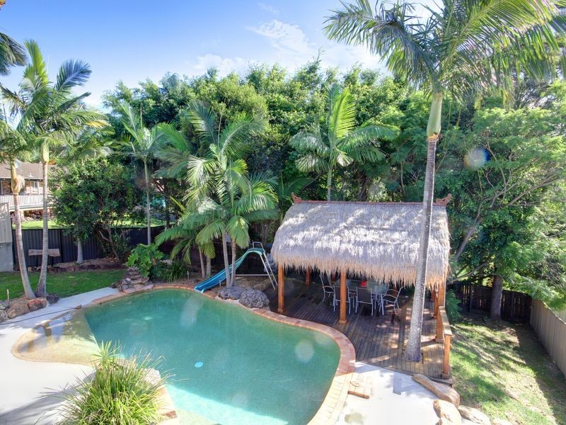 4 Jindabyne Court, Highland Park QLD 4211