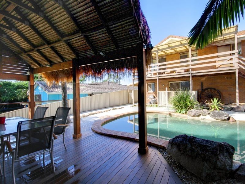 4 Jindabyne Court, Highland Park QLD 4211