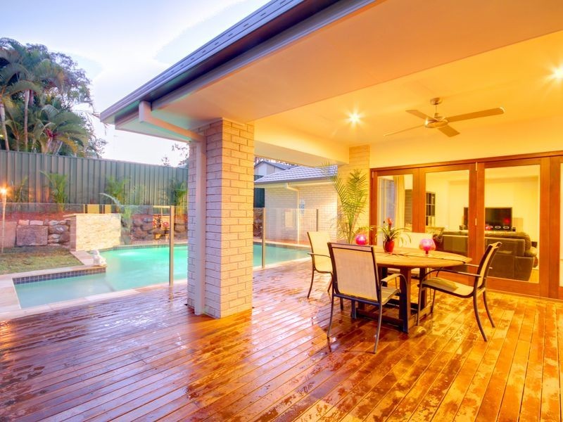 84 & 84A Alison Road, Carrara QLD 4211