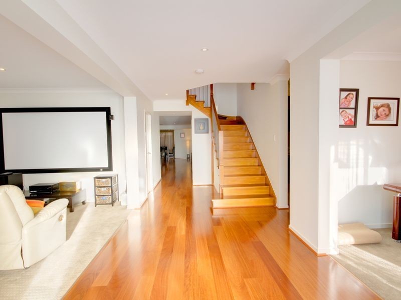 84 & 84A Alison Road, Carrara QLD 4211