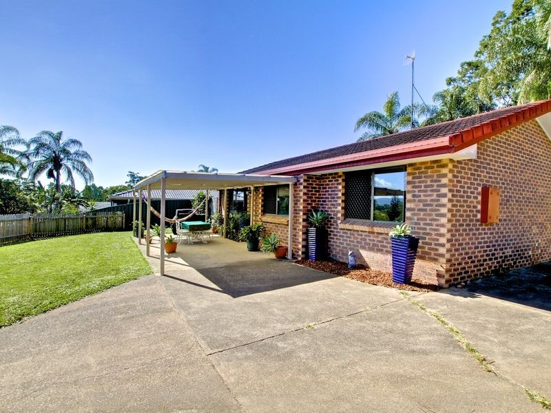 6 Aird Court, Highland Park QLD 4211
