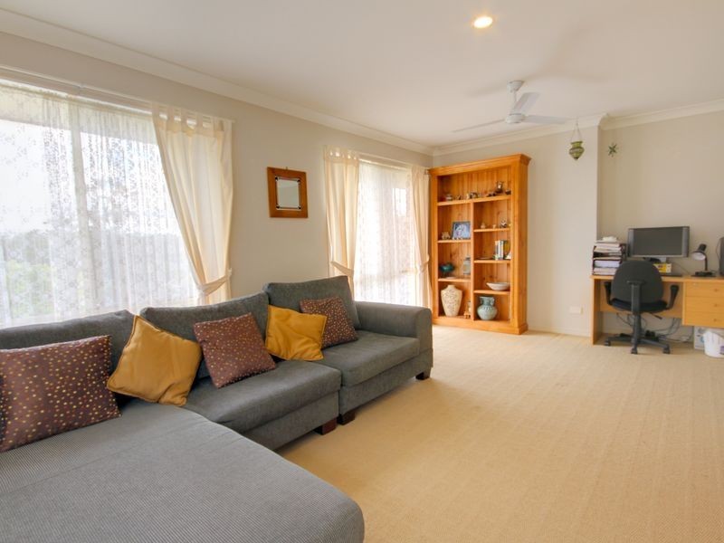 19 Nikau Crescent, Nerang QLD 4211