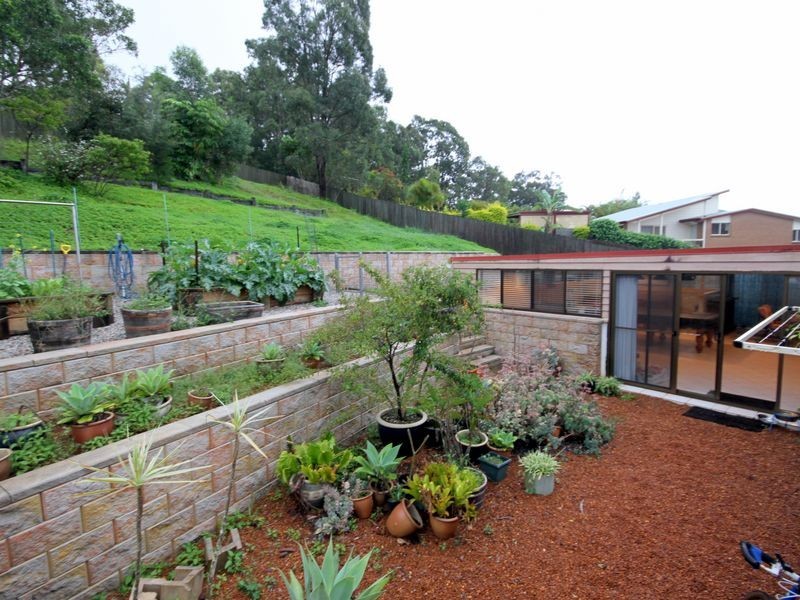 45 Balfour Crescent, Highland Park QLD 4211