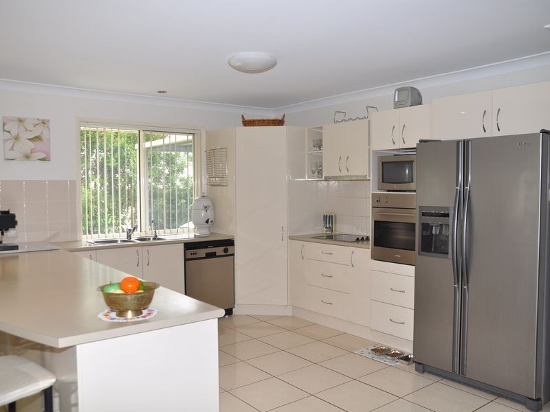 34 Pasture Place, Mount Nathan QLD 4211