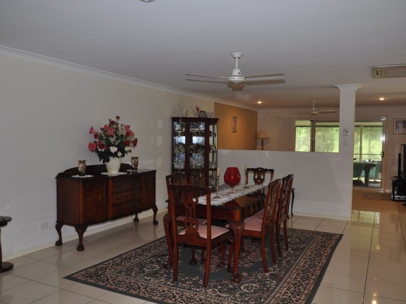 34 Pasture Place, Mount Nathan QLD 4211