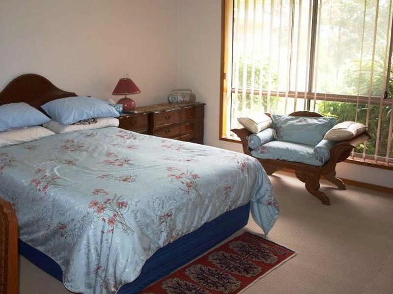 31 Kingsway Drive, Molendinar QLD 4214