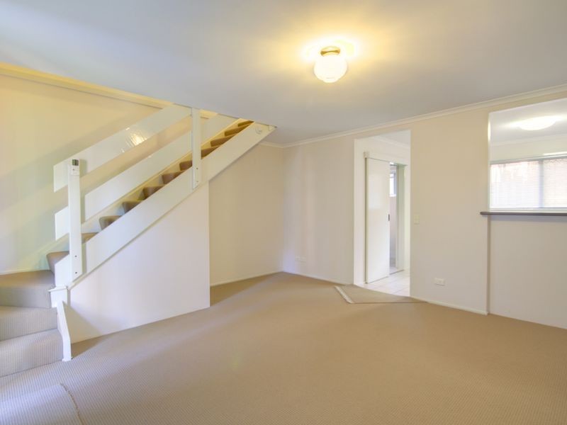 12/11 Martin Street, Nerang QLD 4211