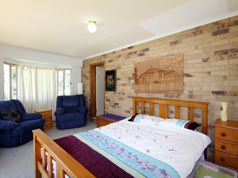 10 Sue Court, Highland Park QLD 4211
