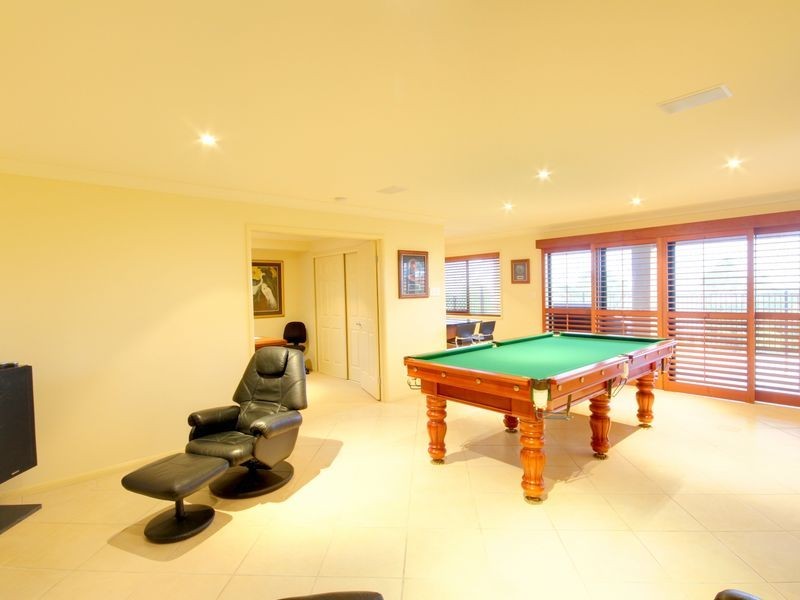 79 Armstrong Way, Highland Park QLD 4211