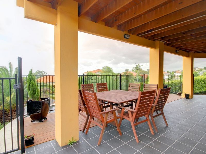 79 Armstrong Way, Highland Park QLD 4211