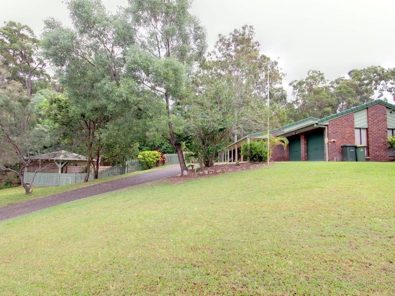 7 Walker Drive, Worongary QLD 4213