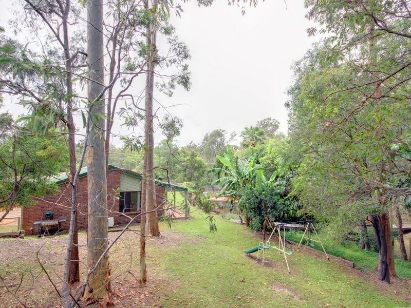 7 Walker Drive, Worongary QLD 4213