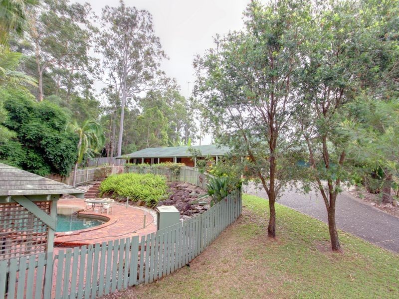 7 Walker Drive, Worongary QLD 4213