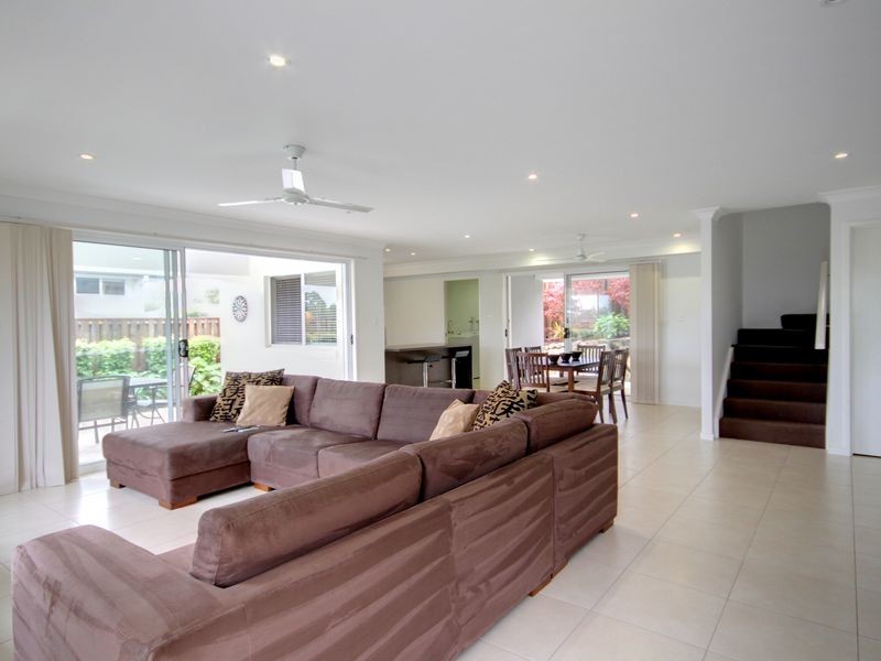 33 Kelsey Circuit, Nerang QLD 4211