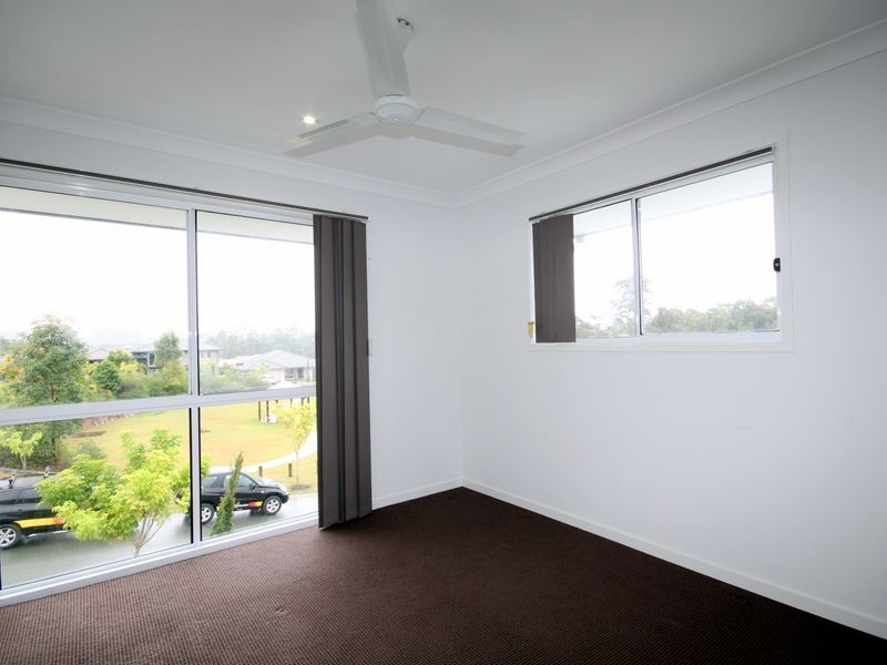 33 Kelsey Circuit, Nerang QLD 4211