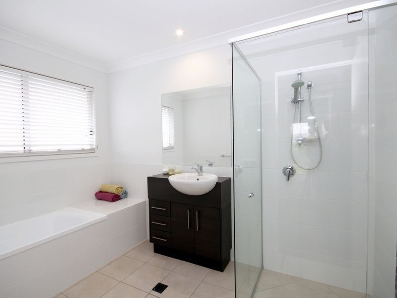33 Kelsey Circuit, Nerang QLD 4211