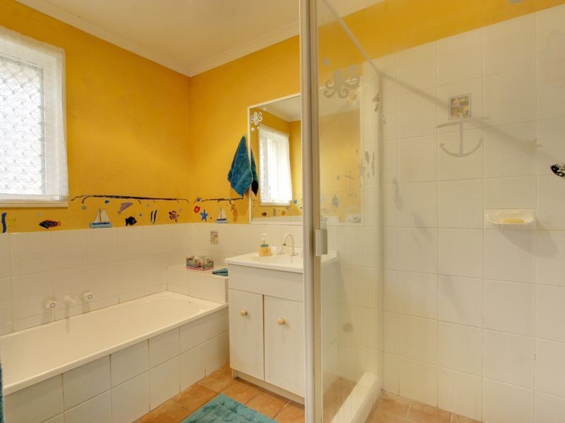 89 Mclaren Road, Nerang QLD 4211