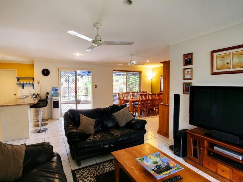 89 Mclaren Road, Nerang QLD 4211