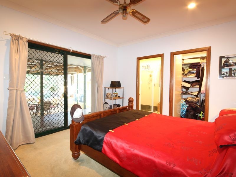 111 Dugandan Street, Nerang QLD 4211