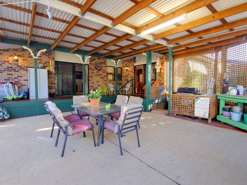 111 Dugandan Street, Nerang QLD 4211