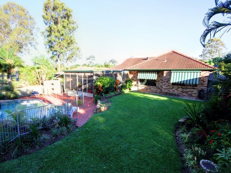 111 Dugandan Street, Nerang QLD 4211
