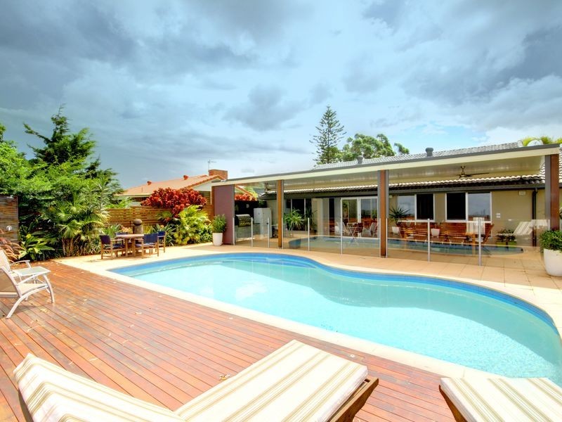 31 Aberdeen Court, Highland Park QLD 4211