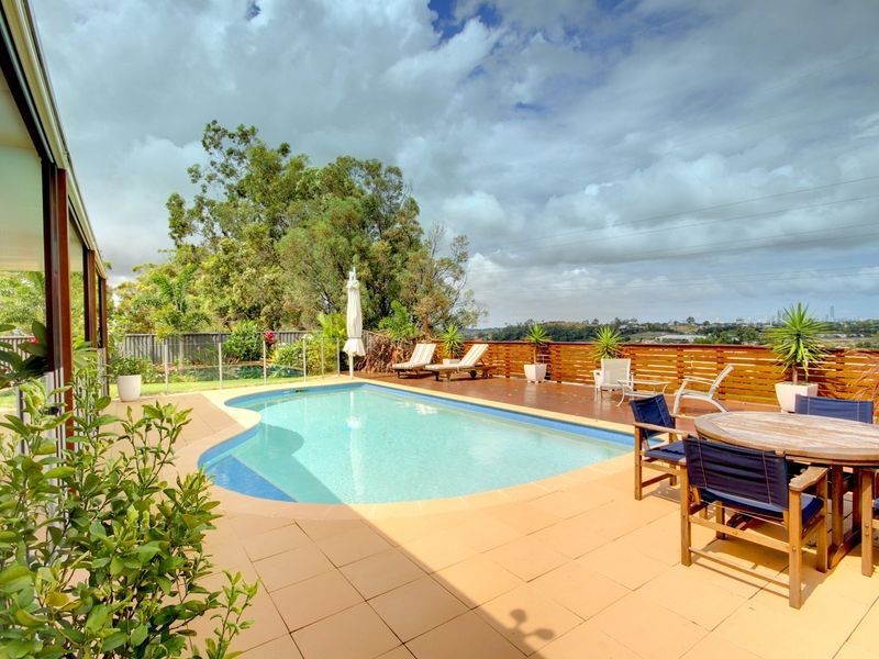 31 Aberdeen Court, Highland Park QLD 4211