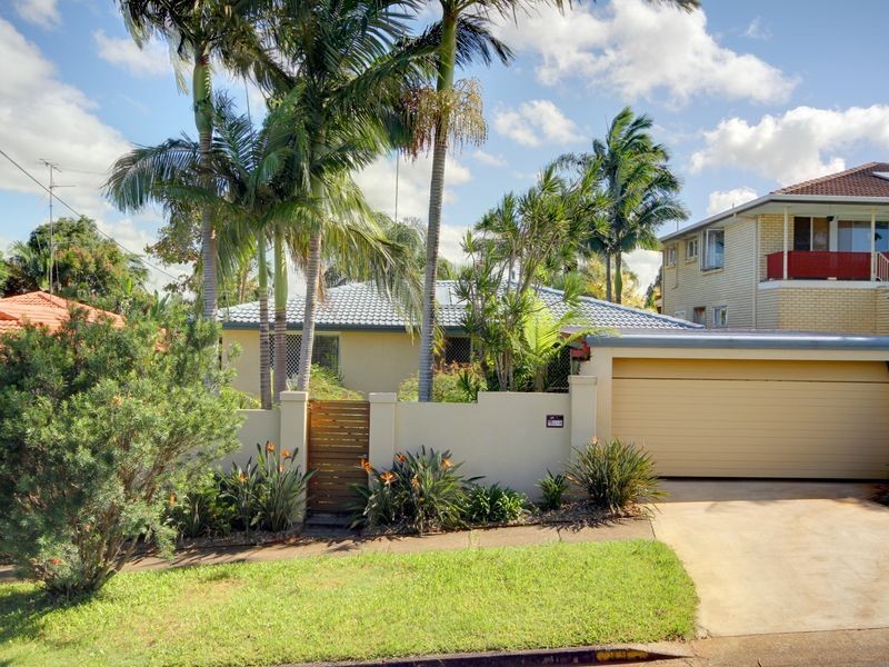 19 Warrener Street, Nerang QLD 4211