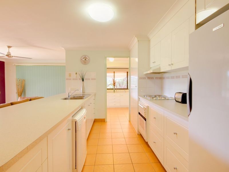 37 Woolmere Street, Carrara QLD 4211
