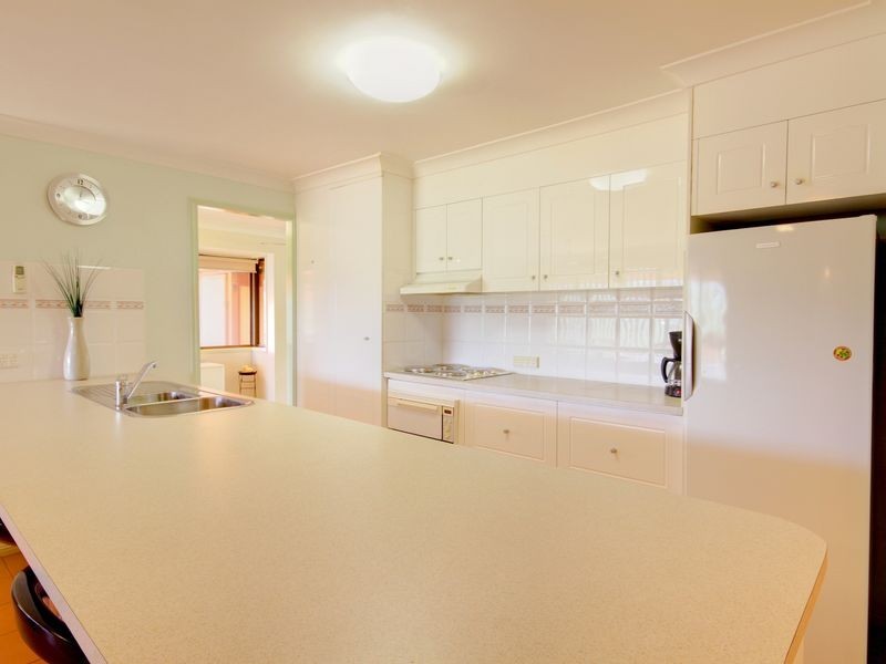 37 Woolmere Street, Carrara QLD 4211