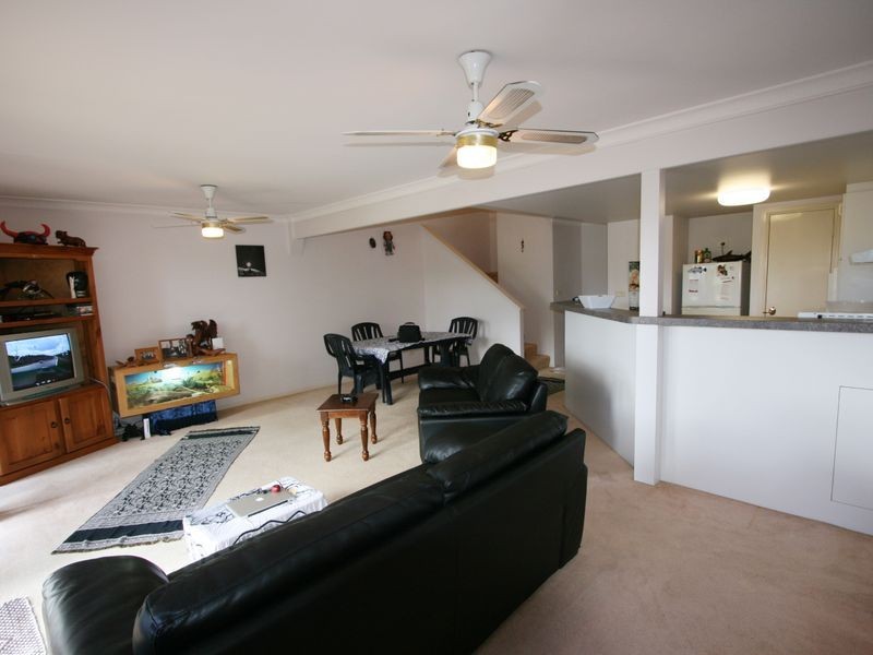 2/36 Weedons Road, Nerang QLD 4211