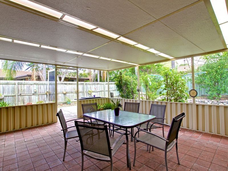 76 Alexander Drive, Highland Park QLD 4211