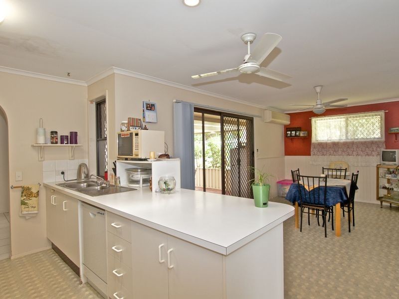 76 Alexander Drive, Highland Park QLD 4211