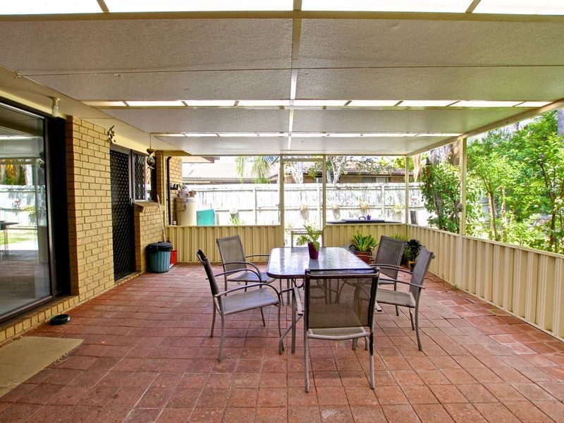 76 Alexander Drive, Highland Park QLD 4211