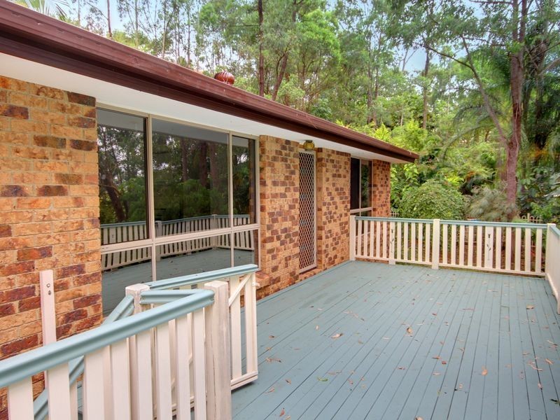 9 Design Place, Highland Park QLD 4211