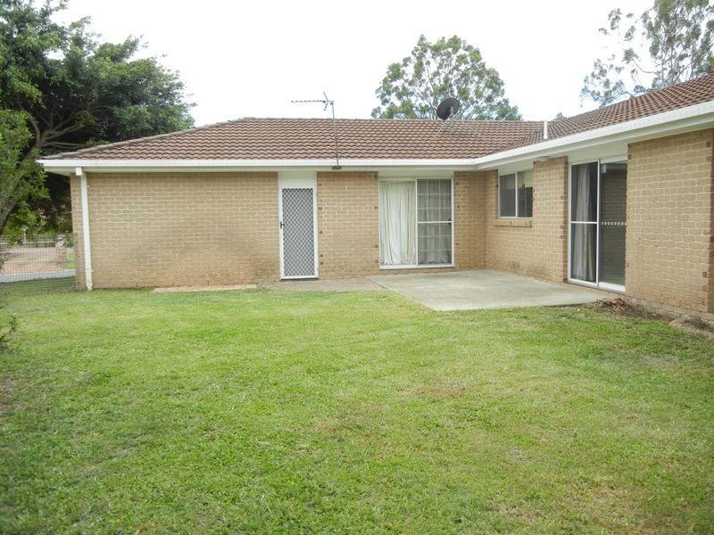 106 Teasdale Drive, Nerang QLD 4211
