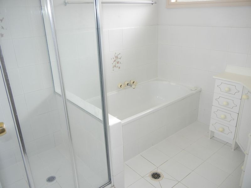 106 Teasdale Drive, Nerang QLD 4211